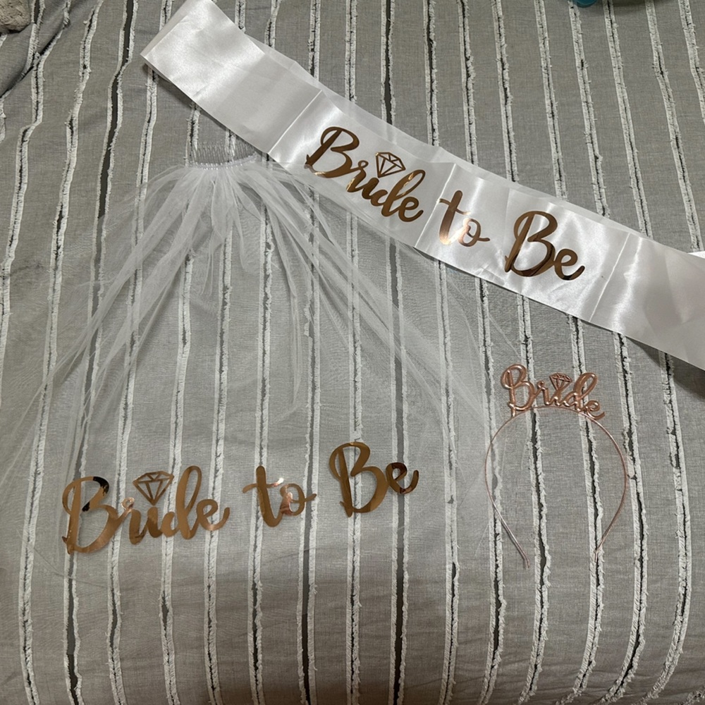 Bride To Be Set